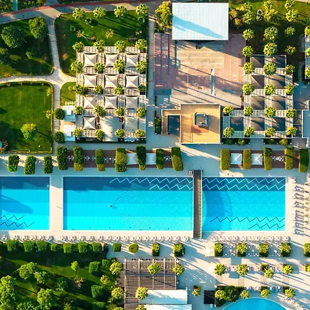 Susesi Luxury Resort