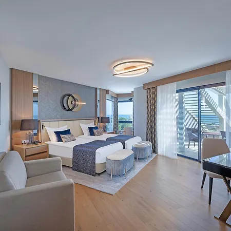 Susesi Luxury